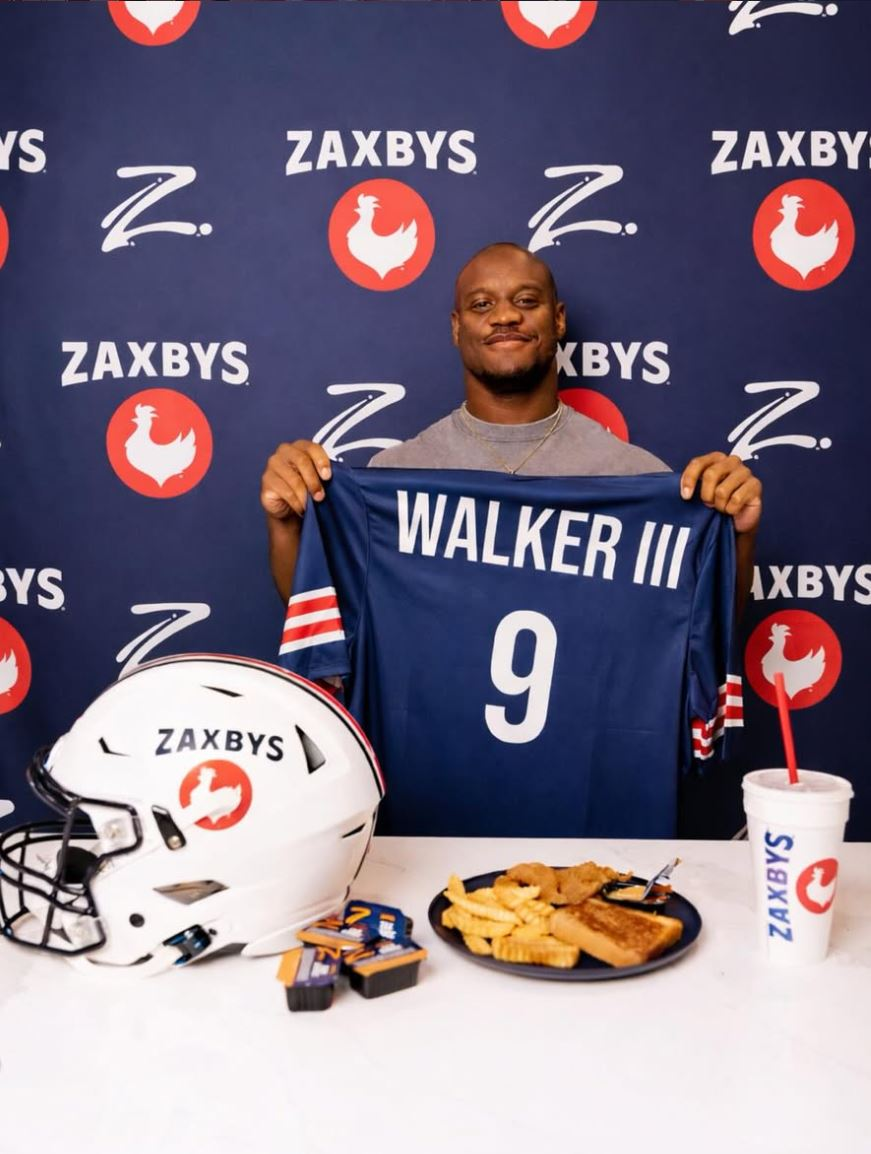 Kenneth Walker III x Zaxby's